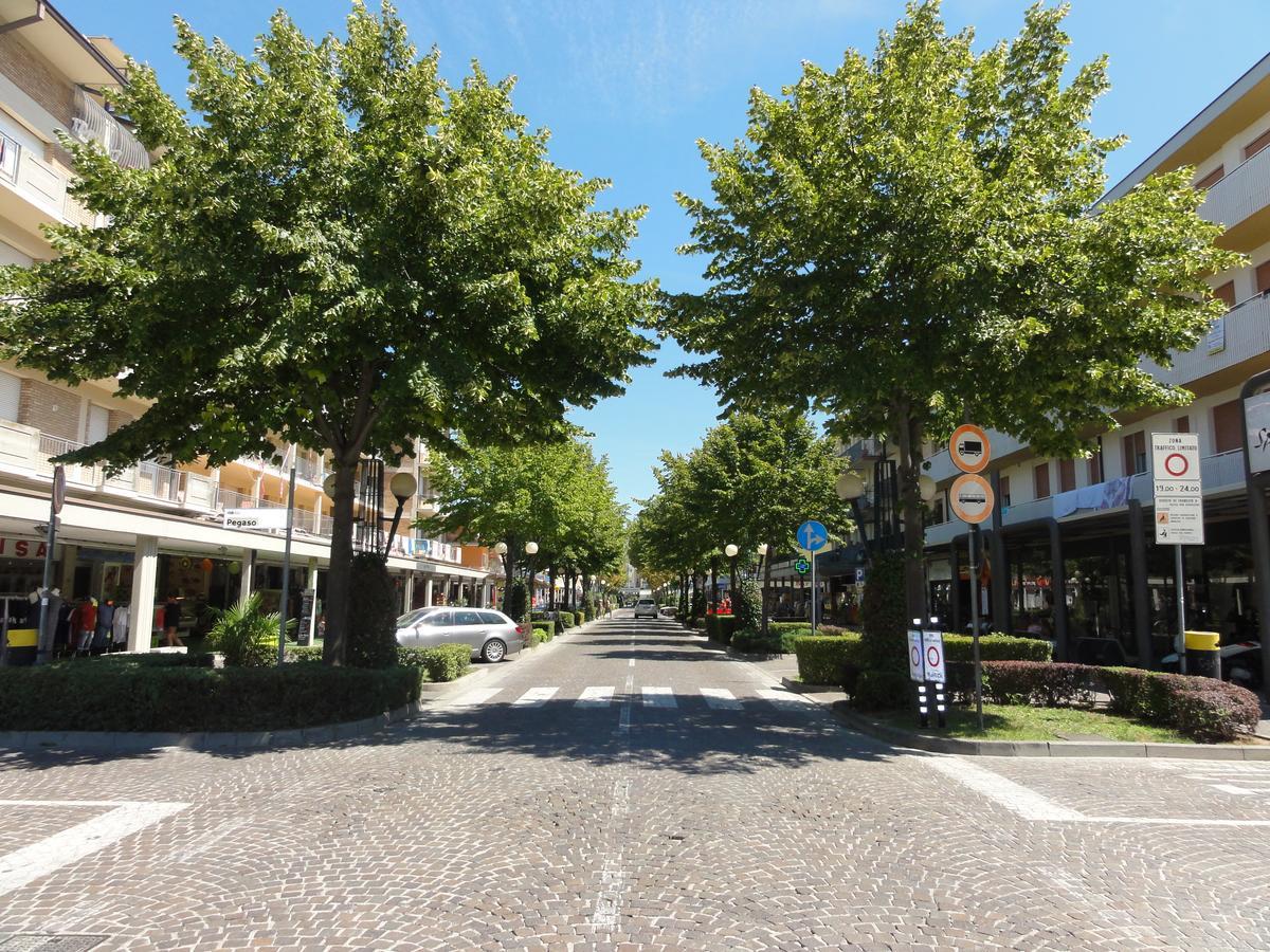 Reji - Appartamenti Bibione Luaran gambar